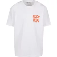 Oversized T-shirt Upscale Psycho Font