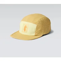 5-panel pet Cotopaxi Tech Plus