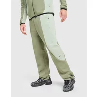 Jogginghose mit offenem Saum Nike