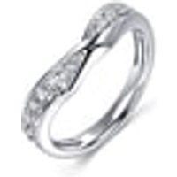 18K White Gold Diamond Ring