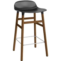 Normann Copenhagen Normann Copenhagen - Form Barhocker 65 cm, Gestell Walnuss / schwarz