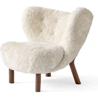 &Tradition &Tradition - Little Petra VB1 Lounge Chair, Walnuss / Schaffell Moonlight