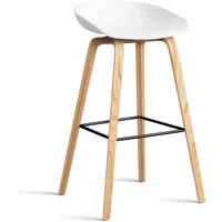 Hay HAY - About A Stool AAS 32 H 65 cm, Eiche lackiert / Stahl schwarz / white 2.0 (Kunststoffgleiter)
