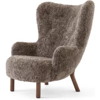 &Tradition &Tradition - Petra Lounge Chair VB3, High Back, Walnuss geölt / Schafsfell Sahara
