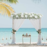 Livingandhome - Artificial White Rose Flowers Row for Wedding Arch Table Centerpieces