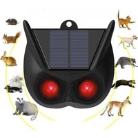 Solar warning light, bright red flashing light, prevents animals from approaching, IP65 waterproof flash for chicken coop, farm, yard, garden, orchard