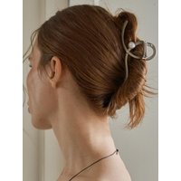 Pearl Wave Metal Hair Clip