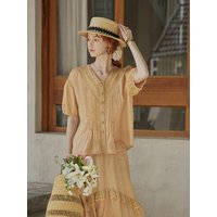 PM Summer Pleat V-neck Blouse