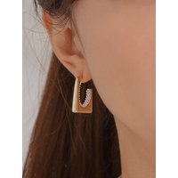 Bold Round Ring Earring