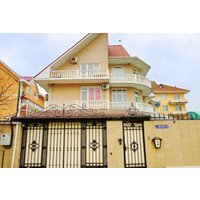 Guest House in Lazarevskoye