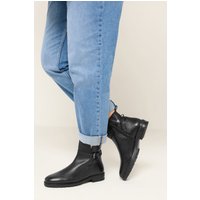 Yours Yours Damen Schwarze Stiefeletten aus Leder mit Schnallendetail in Weiter E-Passform in Größe 41E