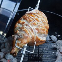 SANTOS „Das Drehspiess Buch“ über 90 durchgedrehte Drehspieß Rezepte SANTOS „Das Drehspiess Buch“ über 90 durchgedrehte Drehspieß Rezepte