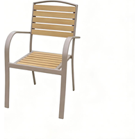GreenYard Stapelstuhl aus Aluminium mit Holzoptik, ca. 55 x 59 x 89 cm