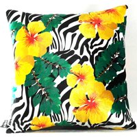 Casa Padrino Luxus Deko Kissen Florida Flowers Mehrfarbig 45 x 45 cm - Feinster Samtstoff - Dekoratives Wohnzimmer Kissen