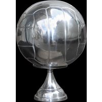 Casa Padrino FuÃball Skulptur auf Sockel aus poliertem Aluminium Silber Deko FuÃball Art Deco Dekoration Ball Figur