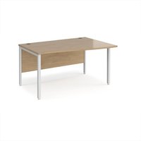 Click to view product details and reviews for Maestro 25 Right Hand Wave Desk 1400mm Wide White Bench Leg Frame Kendal Oak Top. Click to view product details and reviews for Maestro 25 Right Hand Wave Desk 1400mm Wide White Bench Leg Frame Kendal Oak Top.