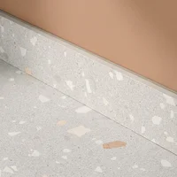 Abgeschrägte Sockelleiste Balat Greige 7,5 cm