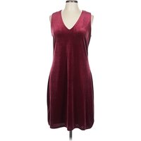White House Black Market Cocktail Dress - Slip dress: Burgundy Solid Pattern Dresses - Used - Size