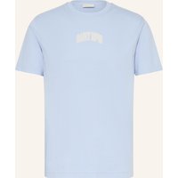 HELLBLAU