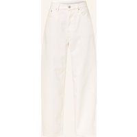 011 WHITE