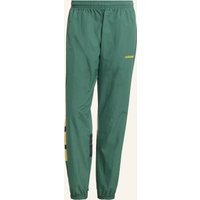 adidas Originals Santiago Trainingshose. gruen