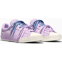 Chuck Taylor Lo