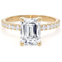 18ct Yellow Gold 2.20cttw Emerald Cut Lab Grown Diamond Set Shoulder Solitaire Engagement Ring - Ring Size N