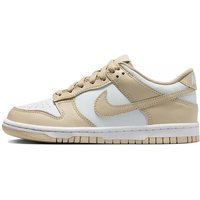Sapatos nike dunk low bege e branco