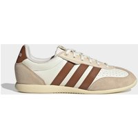 Women's adidas Barreda Lo Trainers - White