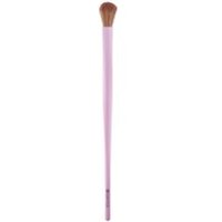 Essence Blending Brush 01-Blending Is My Cardio 1 Un