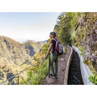 Rundreisen Portugal – Madeira: Zu Fuß durch Madeiras wilde Küsten und grünen Zauberwald Rundreisen Portugal – Madeira: Zu Fuß durch Madeiras wilde Küsten und grünen Zauberwald