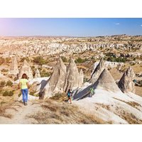 Rundreisen Türkei – Kappadokien: Felszauber trifft Mittelmeerflair Rundreisen Türkei – Kappadokien: Felszauber trifft Mittelmeerflair