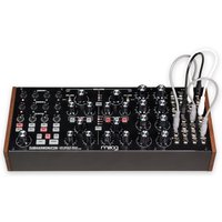 Moog Subharmonischer semimodularer analoger polyrhythmischer Synthesizer