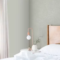 Decomode Vliesbehang Linen Shimmer - Zachtgroen - 10,05 M X 52 Cm