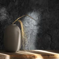 Vliesbehang Grove Natuursteen Tegel - Zwart - Offblack - Grijs - 10,05m X 53cm