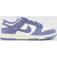 Nike Dunk Trainers in White & Blue Nike Dunk Trainers in White & Blue