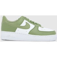 Nike Air Force 1 Trainers in White & Green Nike Air Force 1 Trainers in White & Green