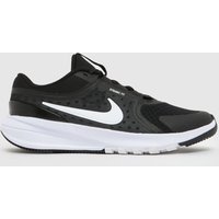 Nike Black & White Star Runner 5 Youth Trainers Nike Black & White Star Runner 5 Youth Trainers