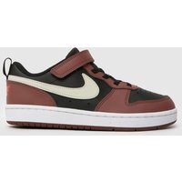 Nike Multi Court Borough Low Boys Junior Trainers Nike Multi Court Borough Low Boys Junior Trainers