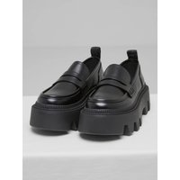 Buffalo Flora Loafer