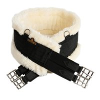 Kentucky Horsewear Lammfell Sattelgurt schwarz – 130 cm Kentucky Horsewear Lammfell Sattelgurt schwarz – 130 cm
