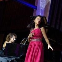Ópera Hits