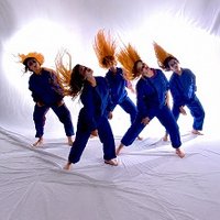 Baila, baila, pegamoide