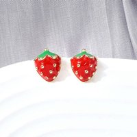 Orecchini a bottone in ottone fragola, con smalto, vero placcato oro 18k, 12x10mm