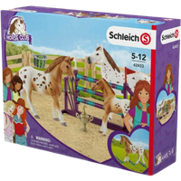 Schleich Lisa’s Turnausharjoittelu Horse Club