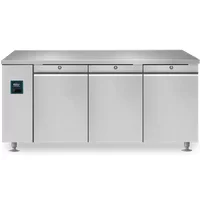 Williams Jade - JC3R 3 Door Remote Meat Counter