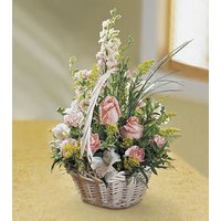 FTD Blushing Beauty Basket