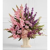 Flowing Garden Arrangement