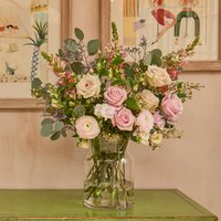 Freddies Flowers Enjoy 13% Discount on Mothers Day Flowers Roses Ranunculus Alstroemeria