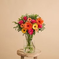 Freddies Flowers 22% Rabatt auf Valentinstagsblumen Gerbera und Rosenstrauß Abendrot